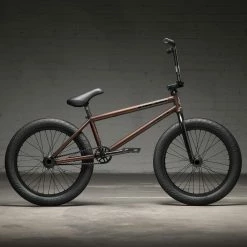 BMX KINK 2022 Gap 20.5″ -Vélos électriques Soldes BMX KINK 2022 Nathan Williams 21′ Freecoaster 4 Pegs