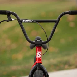 BMX SUNDAY 2022 Blueprint 20″ -Vélos électriques Soldes BMX SUNDAY 2022 Blueprint 20 gloss fire engine red