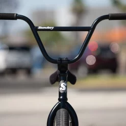 BMX SUNDAY 2022 Forecaster 21′ Freecoaster RHD Broc Raiford -Vélos électriques Soldes BMX SUNDAY 2022 Forecaster 21 Freecoaster RHD Matte Black x Gray Fade Broc Raiford 1
