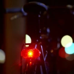 B&M Busch & Müller - Toplight Flat E - Feu Arrière Pour Vélo électrique Rapide 329/5ALE0211 - 329/8ALE02 -Vélos électriques Soldes busch muller toplight flat e feu arriere pour velo electrique 1421l4TzVFgFooS86 3840x2160