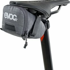 Evoc - Sacoche De Selle "Tour" 0,7L -Vélos électriques Soldes evoc sacoche de selle tour 700 ml montee 3840x2160