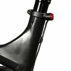 Lupine - Feu Arrière C14 Pour Vélo électrique (montage Sur Tige De Selle) -Vélos électriques Soldes lupine feu arriere c14 vae montage tige de selle detail 2 3840x2160