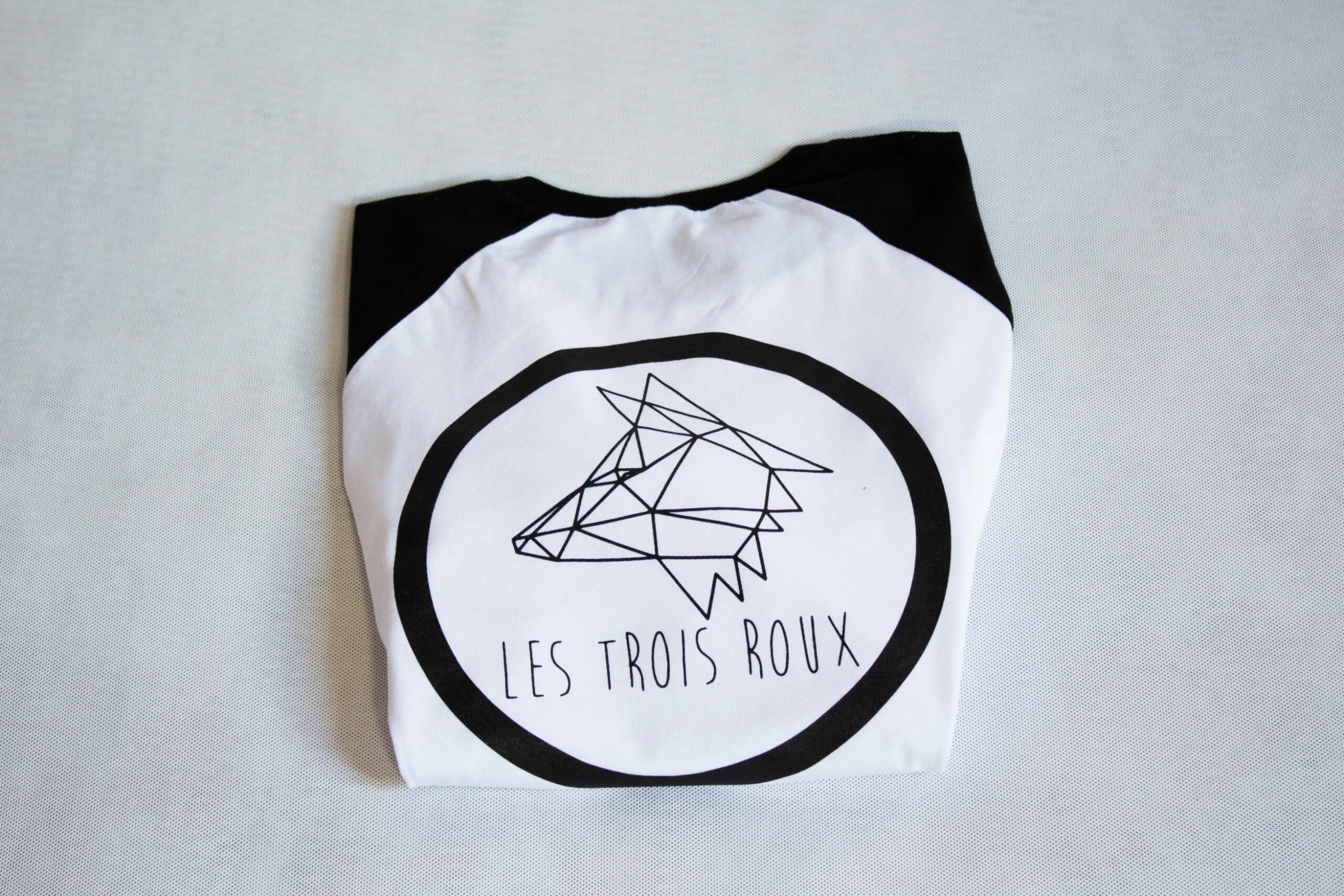 Tee Shirt Baseball 3/4 LES TROIS ROUX Exocroux 4 Tee Shirt Baseball 3/4 LES TROIS ROUX Exocroux – Image 2