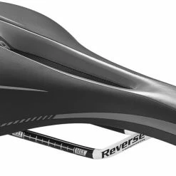 Reverse Components Reverse - Selle AM Ergo 11 Reverse Components Reverse - Selle AM Ergo -Vélos électriques Soldes reverse selle am ergo noir gris 3840x2160